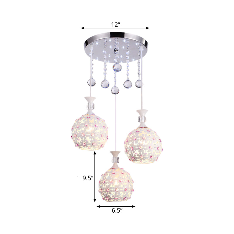 Luz de péndulo de flora blanca con diseño de bola colgante de racimo de hierro de 3 cabezas con gotas de cristal