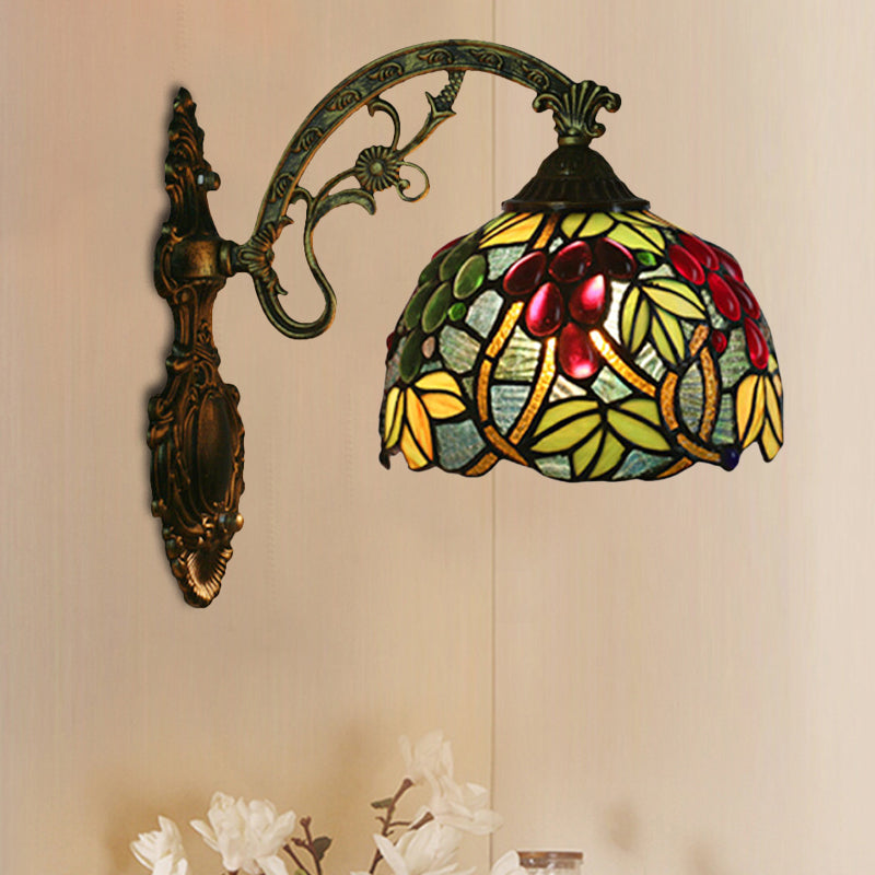 Tiffany-Style Grape Wall Light Sconce 1 Head Handcrafted Stained Glass Wall Mounted Lighting in Red/Green