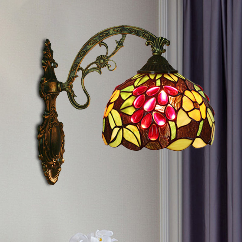 Tiffany-Style Grape Wall Light Sconce 1 Head Handcrafted Stained Glass Wall Mounted Lighting in Red/Green