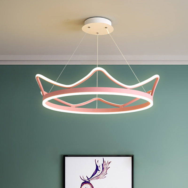 Suspension de forme de couronne métallique légère lustre de pendentif à LED nordique en rose / or pour la chambre pour enfants