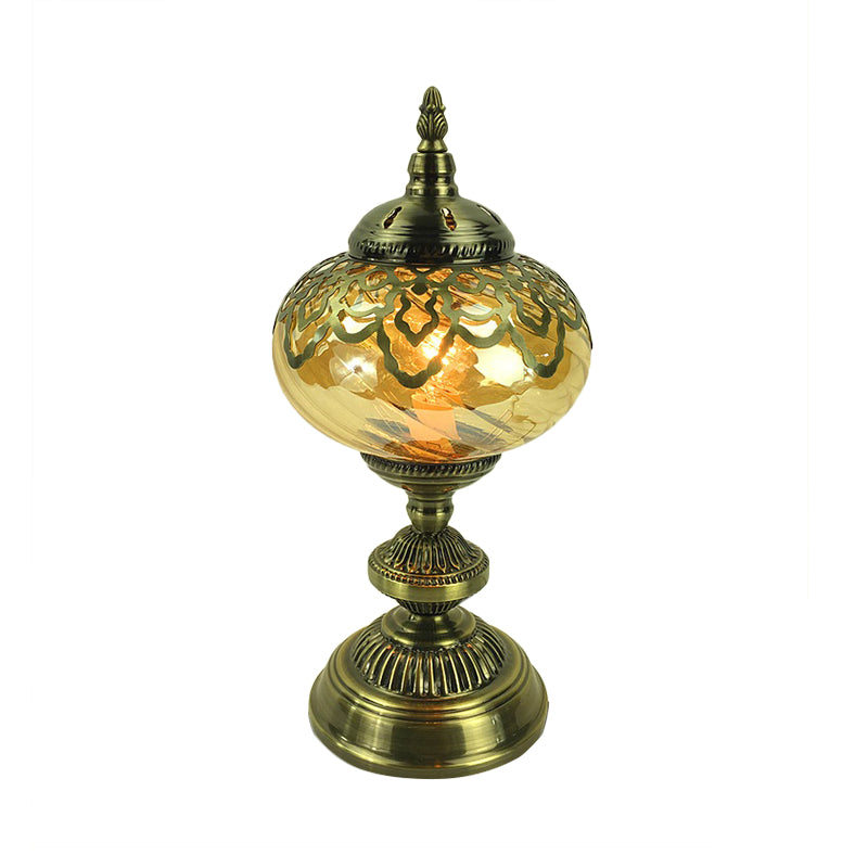 Tablette en laiton en verre ambre Téage d'éclairage / ovale 1 ampoule Bohemia Nightand Light pour chambre, 14 "/ 16"