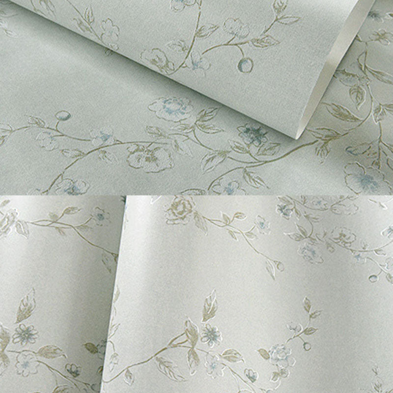 Non-Woven Wallpaper Roll with Entwined Vine and Flower Design, Neutral Color, 20.5"W x 31'L