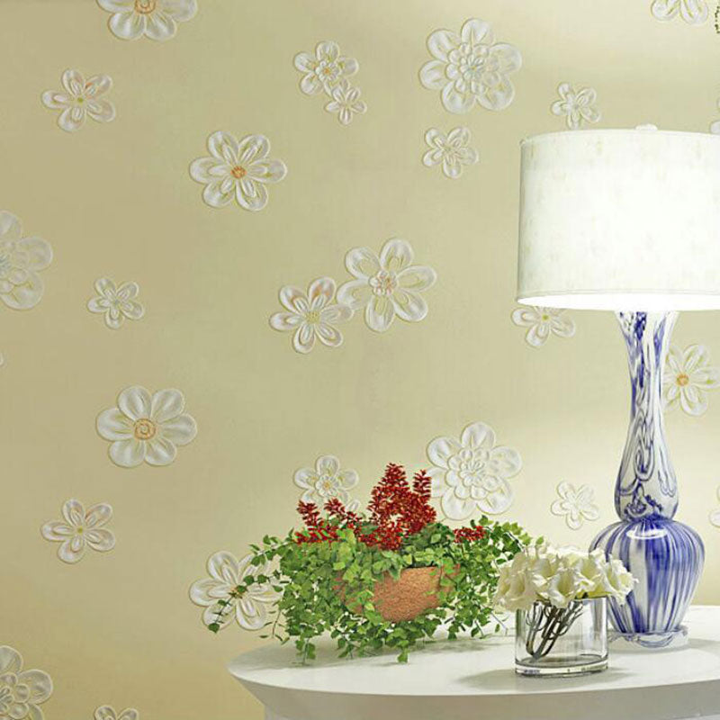 Decorative Non-Pasted Wallpaper Roll Blossoming Magnolia Non-Woven Wall Covering in Soft Color