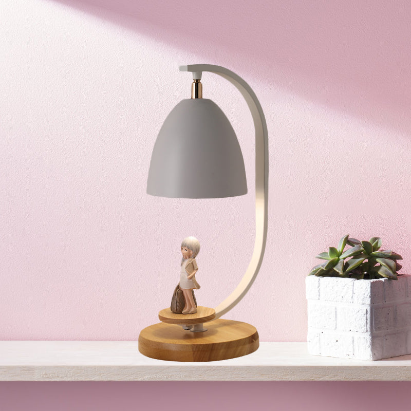 Nordico comodino conico luce metallica 1 leggero lampada da tavolo da letto con decorazione da ragazza in bianco/nero