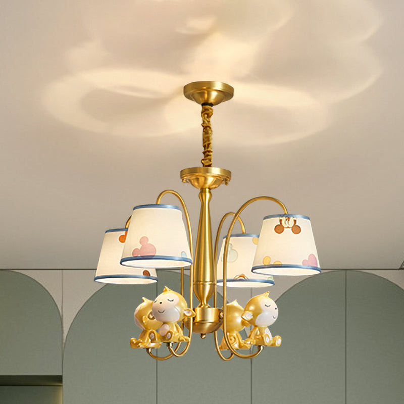 Pendre de chambre à coucher de singe Métal de métal 4 Bulbes Suspension Cartoon Lumière avec une nuance de tissu bleu en laiton