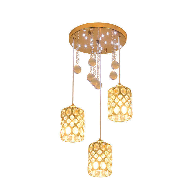 Semplice lampada cilindrica inserita in cristallo appeso a 3 luci cluster ciondolo in oro per camera da letto