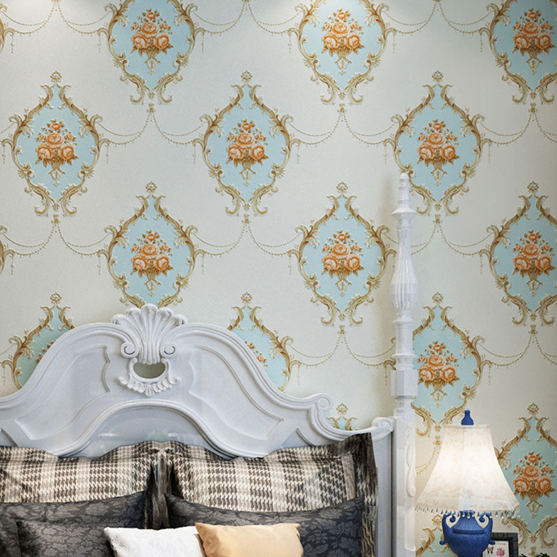 Elegant Damask Design Wallpaper Roll for Guest Room Decor, Light Color, 33'L x 20.5"W
