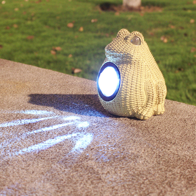 Cottage LED Solar Ground Light Yellow Faux Weaving Bird/Snail/Frog Table Lamp with Resin Shade