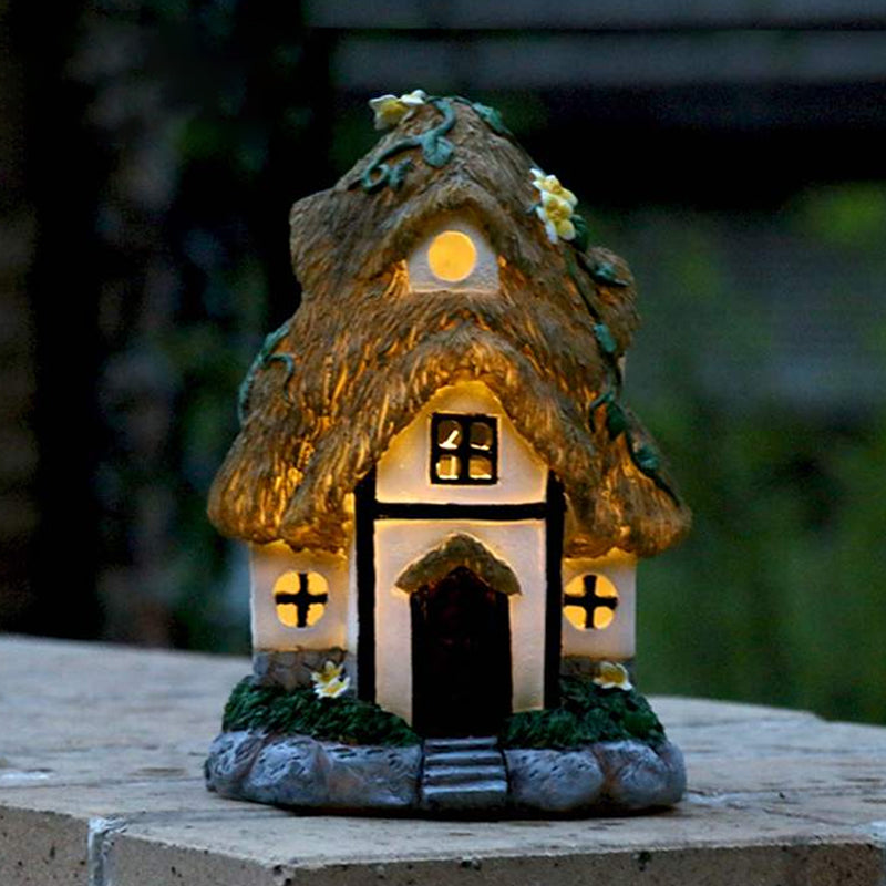 House Shaped Patio LED Ground Lighting Resin Cartoon Solar Operated Nightstand Lamp in Yellow/Green/Dark Yellow