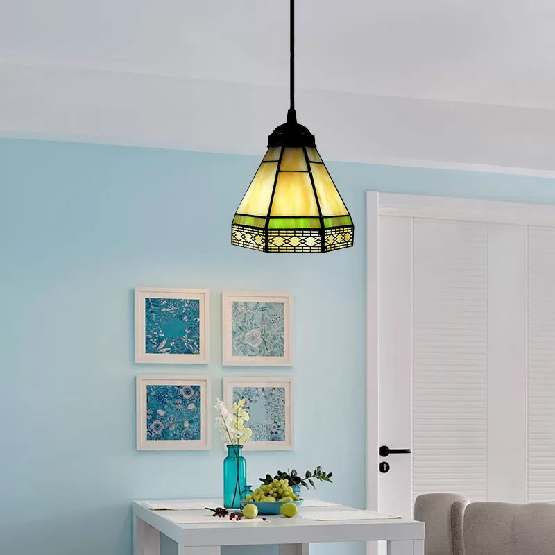 Lampada a goccia conico con vetro con vetro Tiffany in stile 1 testa beige/verde/blu, illuminazione a sospensione per soggiorno